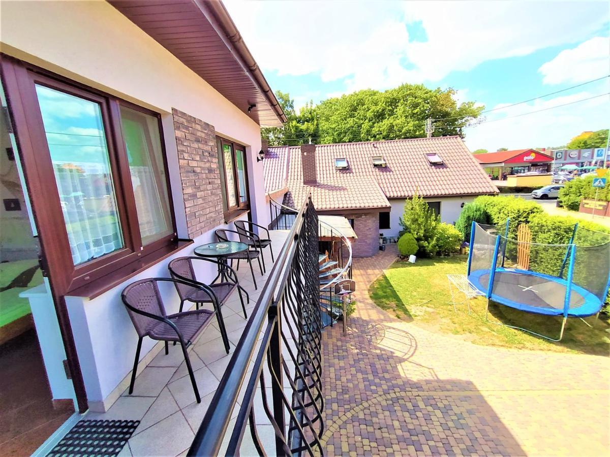 Madzia Wladyslawowo Z Aneksami Kuchennymi Apartment Bagian luar foto